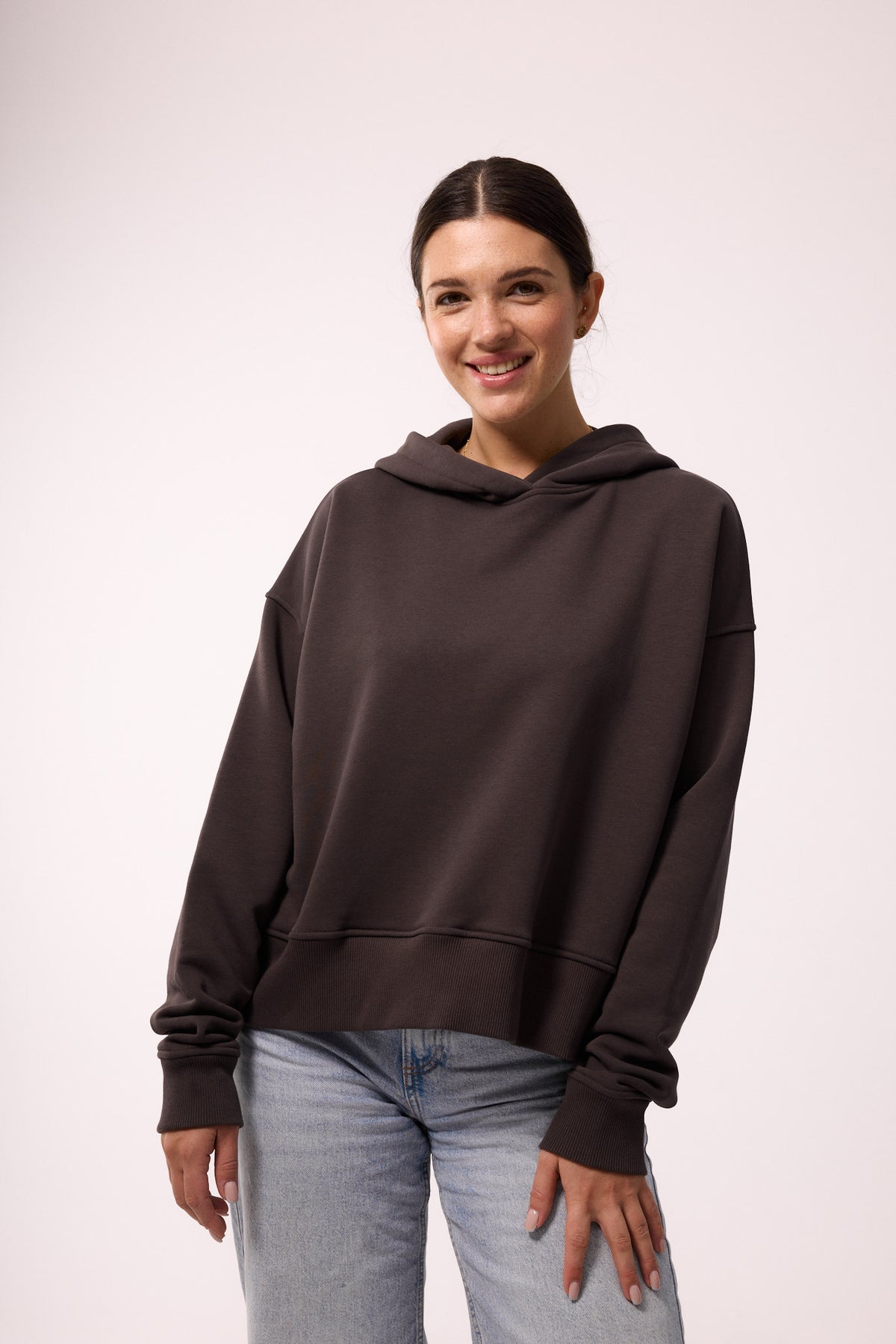 EVERYDAY HOODIE NOVA DARK CHOCOLATE