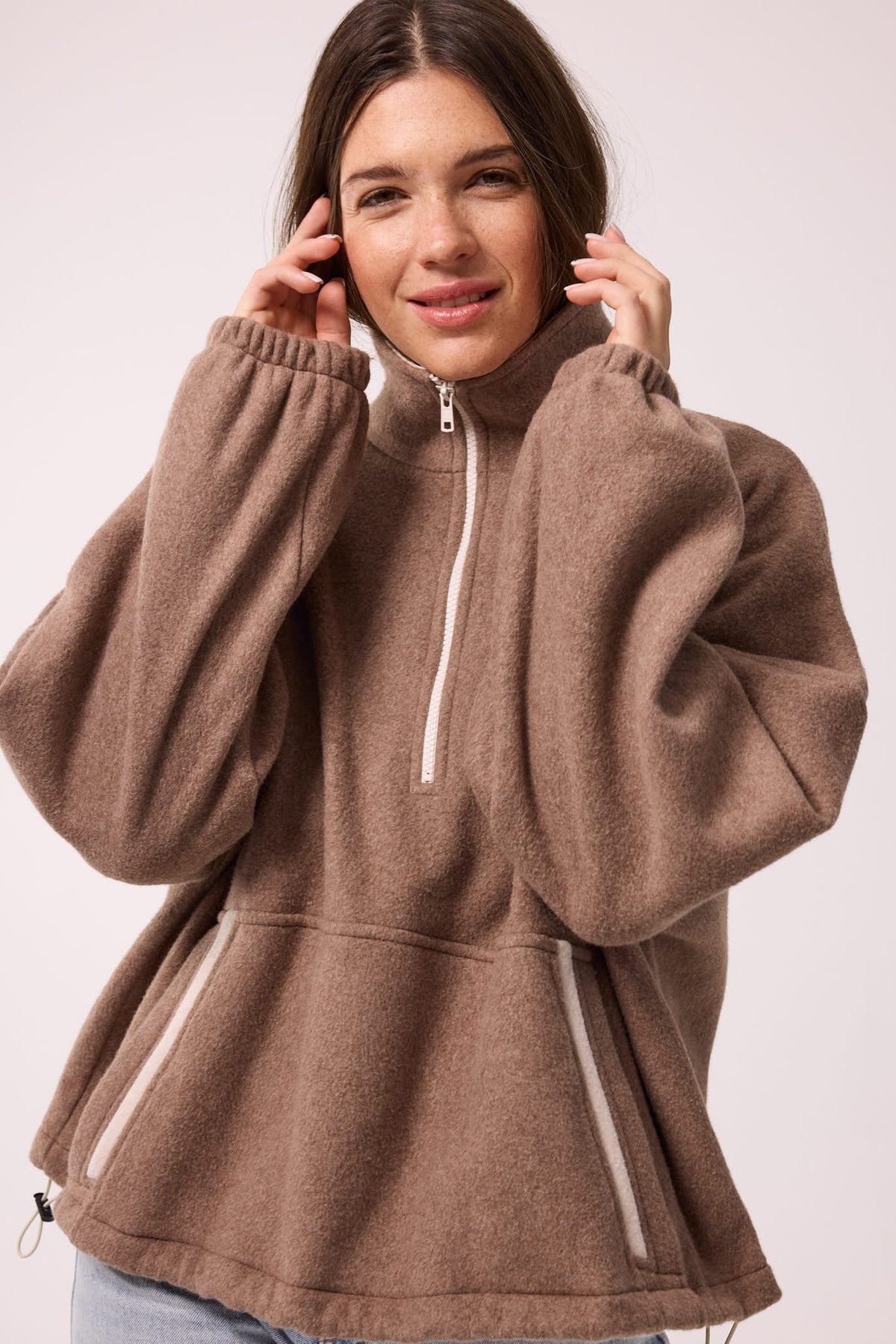 SWEATSHIRT AUS 100% BAUMWOLLE – MOCHA MELANGE