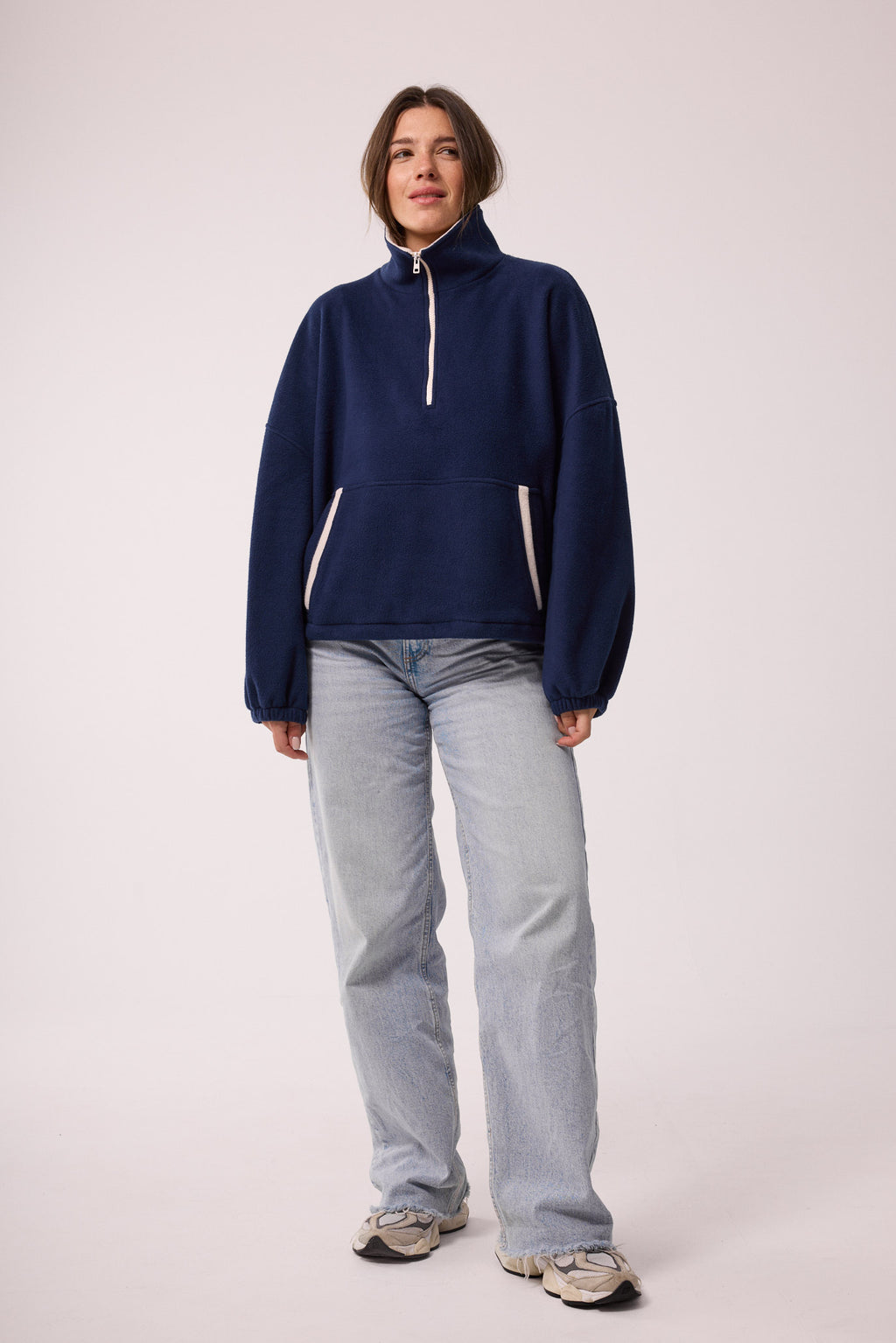 SWEATSHIRT AUS 100% BAUMWOLLE – NAVY
