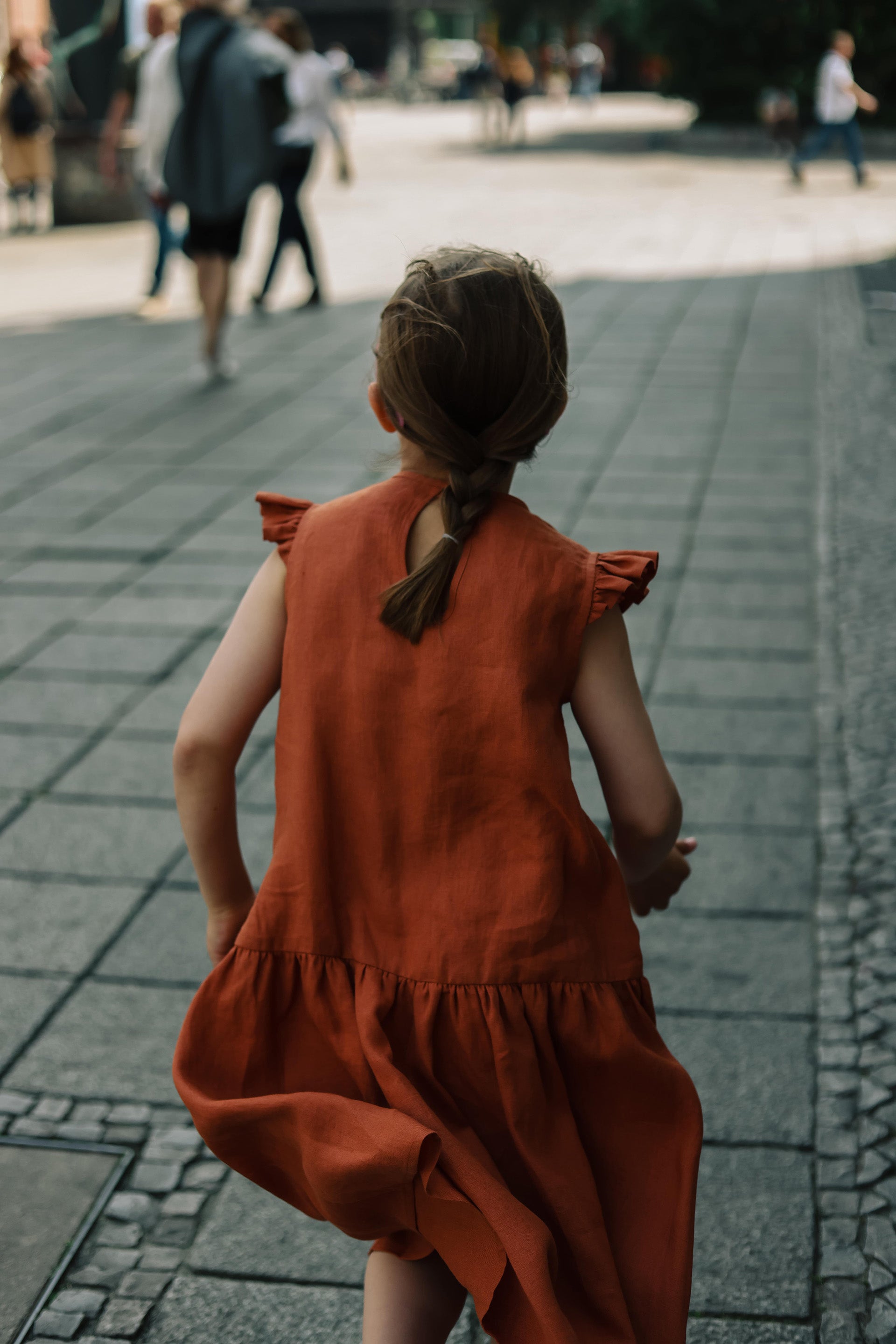 KLEID RIKE ROT