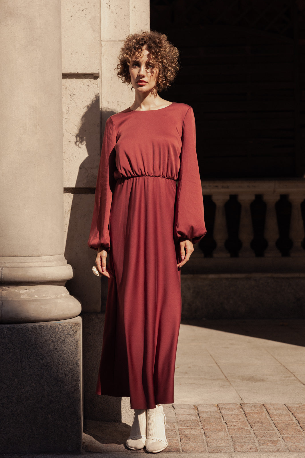 KLEID RONAN BURGUNDERROT
