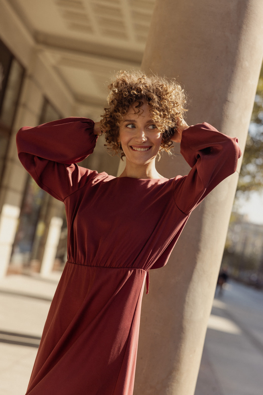 KLEID RONAN BURGUNDERROT