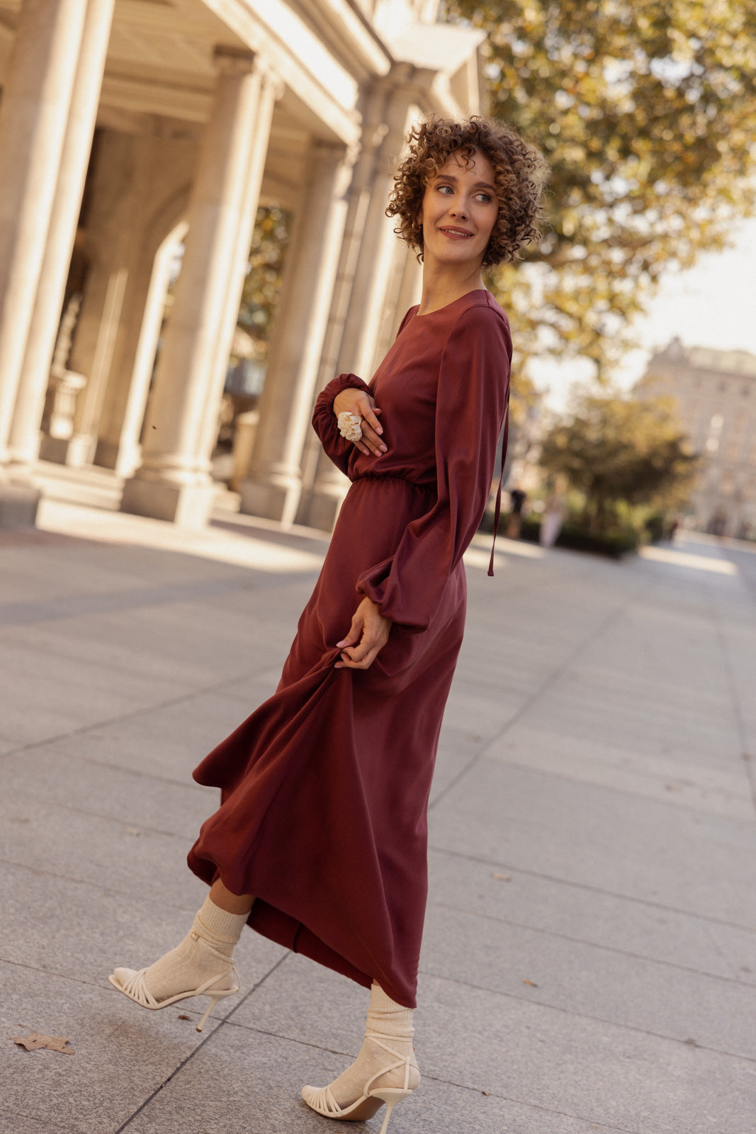 KLEID RONAN BURGUNDERROT