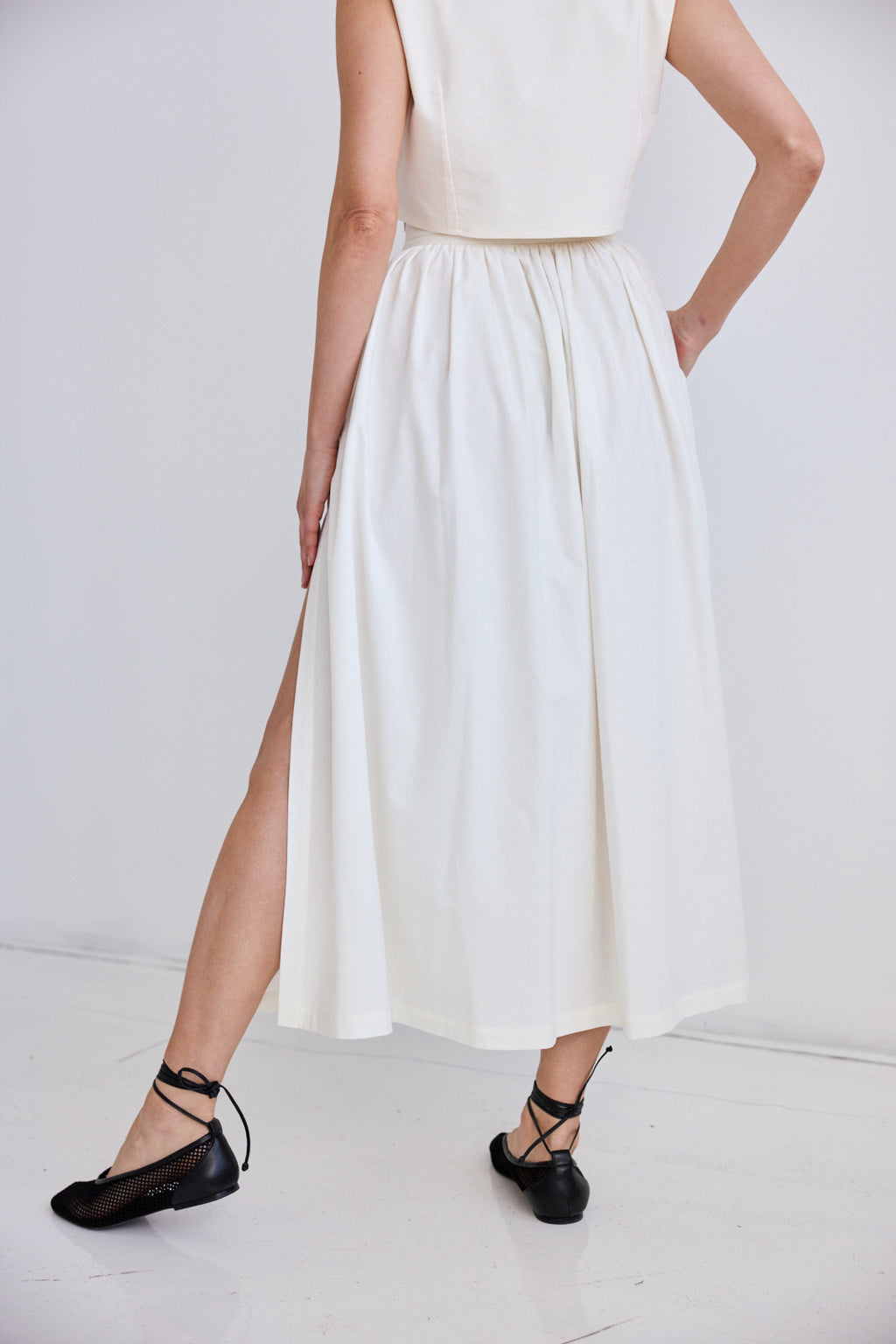 ROCK LUMA OFF WHITE