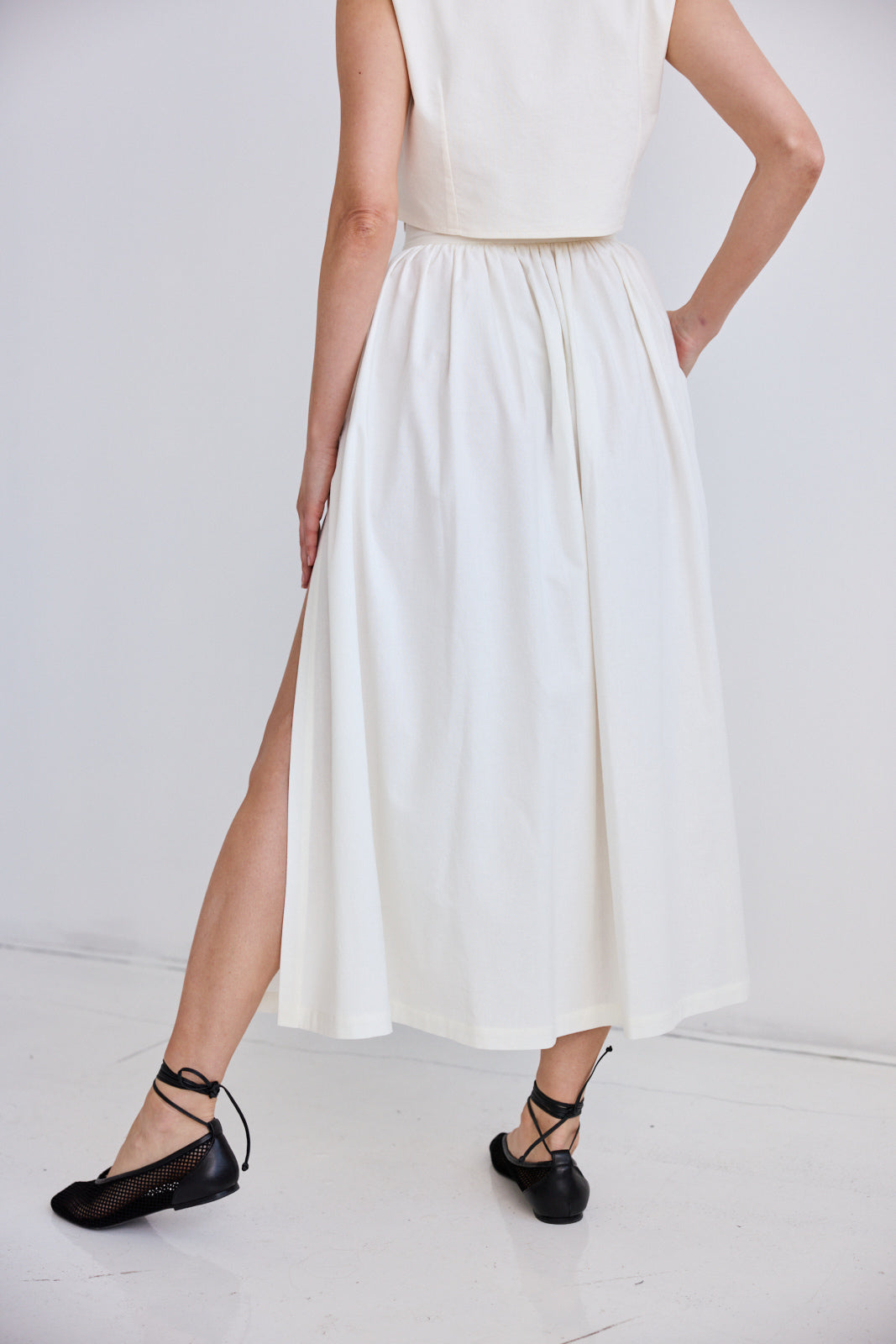 ROCK LUMA OFF WHITE