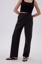 HOSE AUS LYOCELL-MIX SCHWARZ