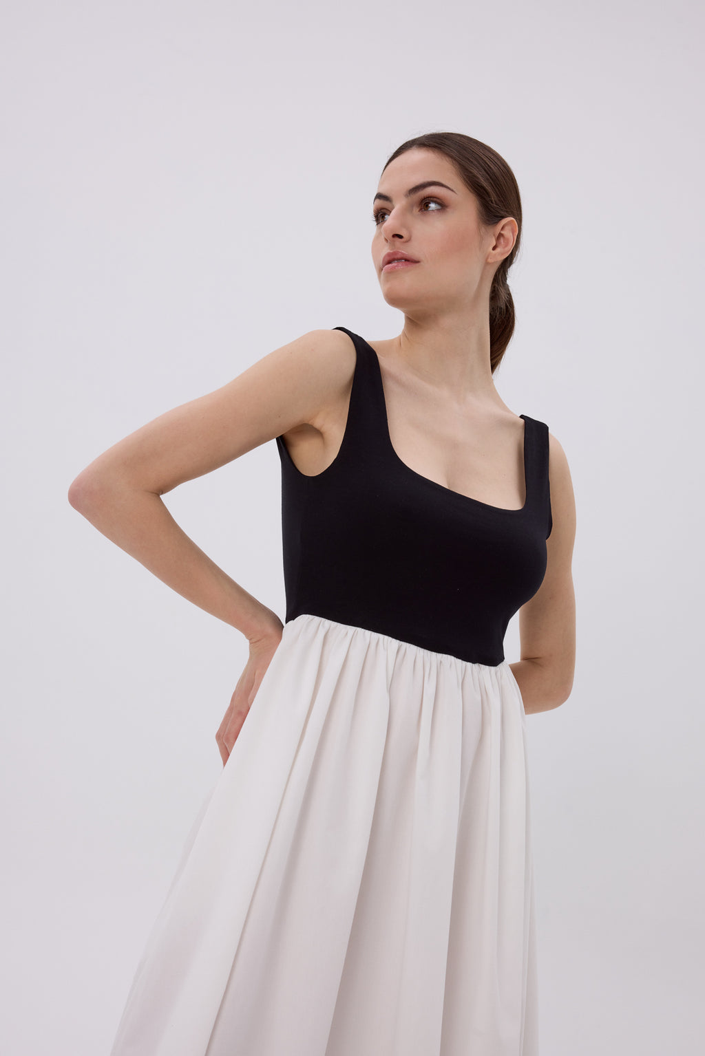 ATRANI KLEID SCHWARZ / OFF WHITE