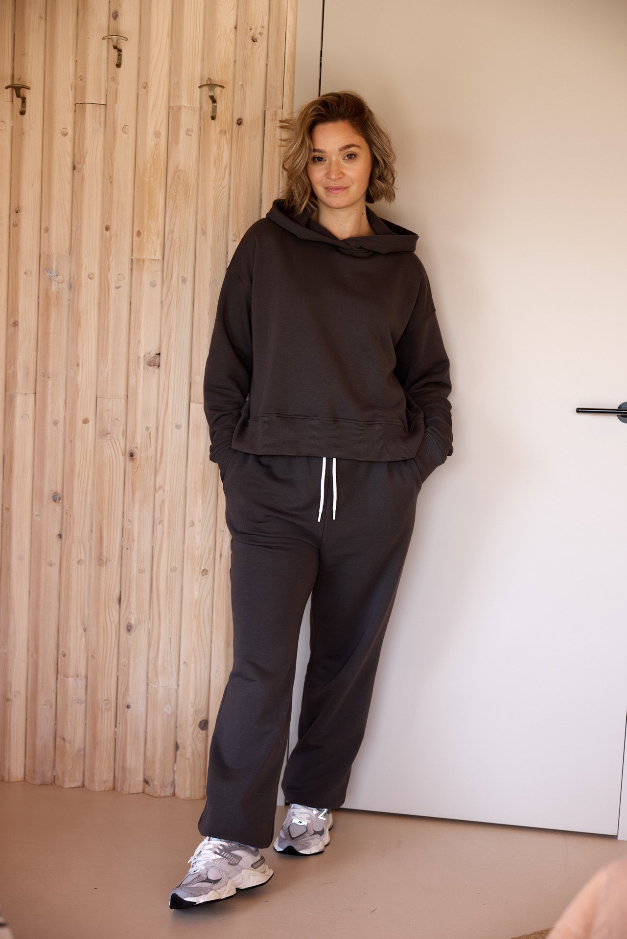 HOODIE NOVA DARK CHOCOLATE