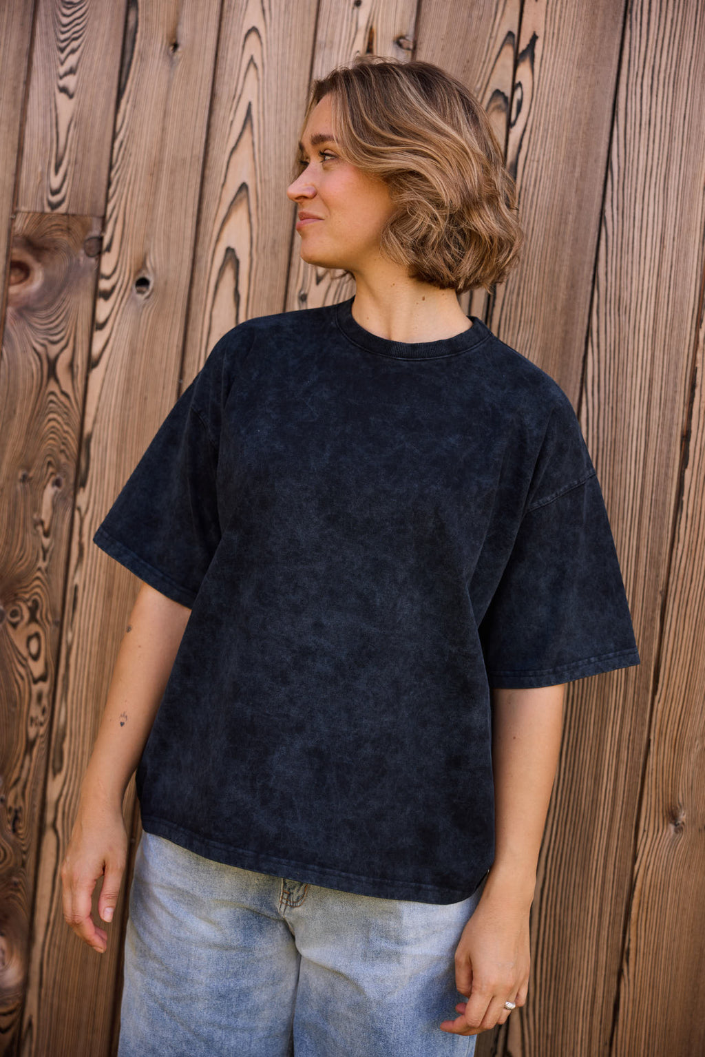 T-SHIRT SORA VINTAGE BLACK